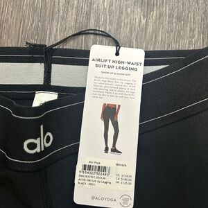 ALO AIRLIFT SUIT UP LEGGINGS